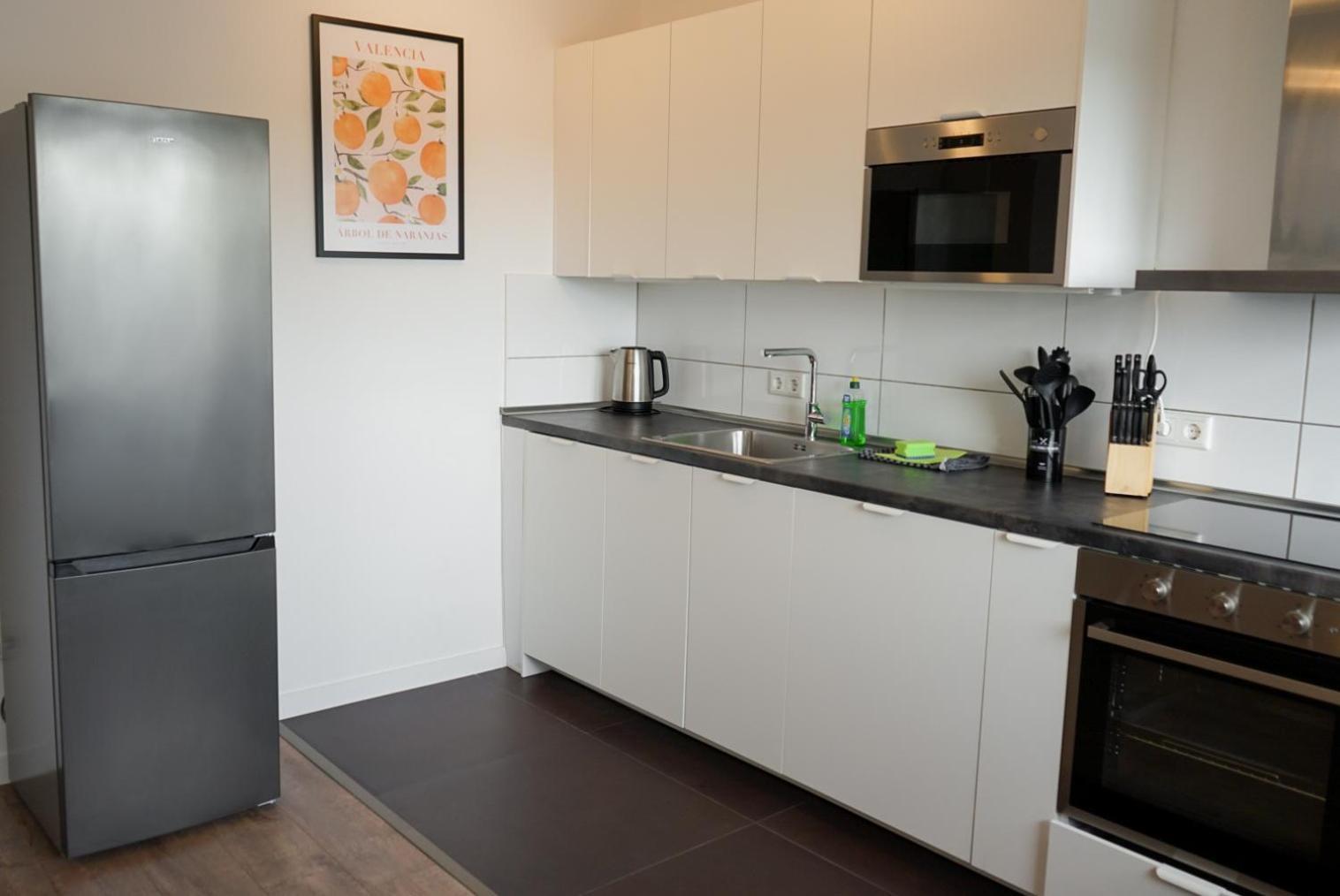 Moeblierte 3-Zimmer-Wohnung Nahe Duesseldorf In Duisburg-Sued Exterior foto